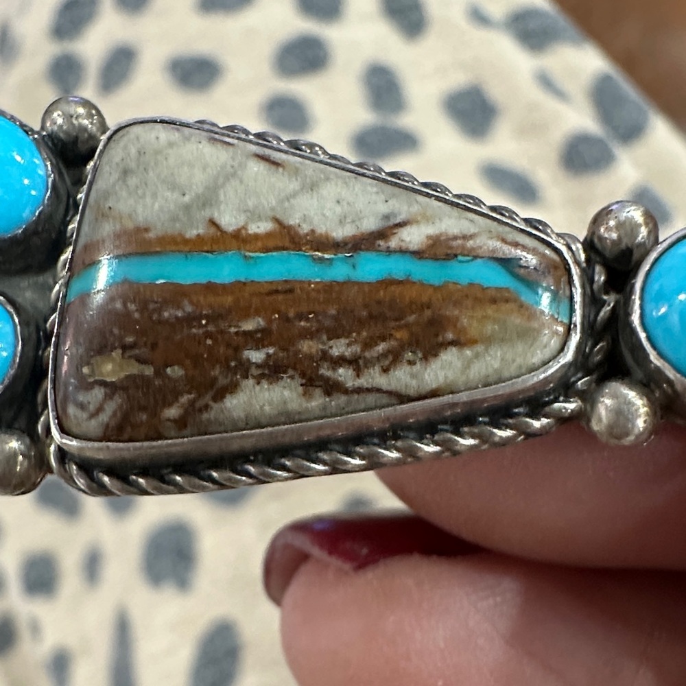 Signed Royston Ribbon Turquoise and Spiny Oyster and Sleeping Beauty Pendant - Picture 5 of 5